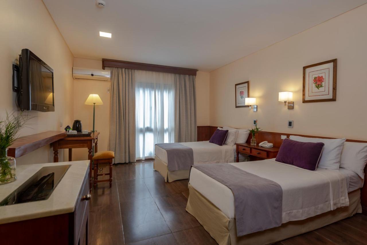 Hotel Saint George Puerto Iguazú Extérieur photo