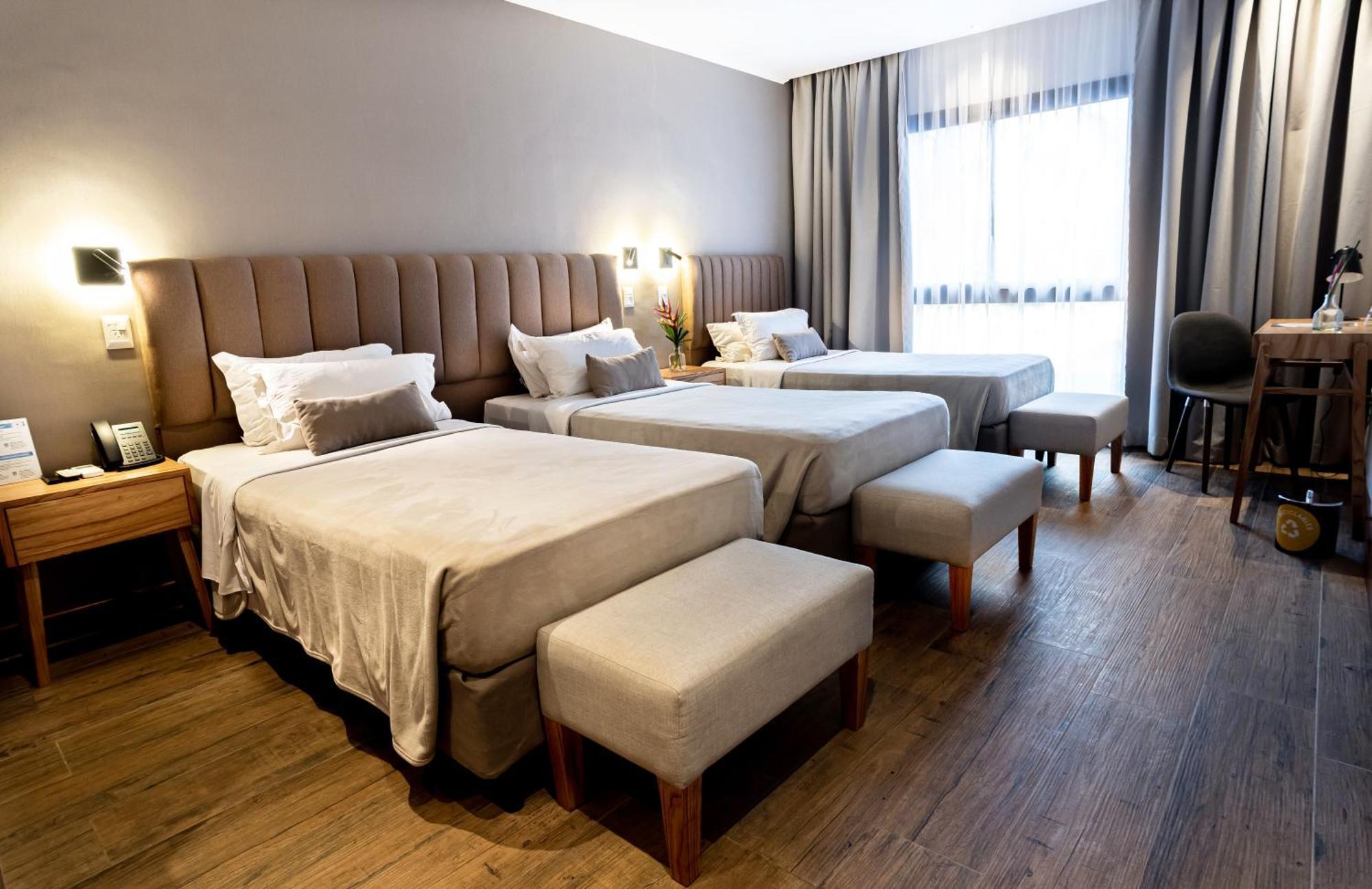 Hotel Saint George Puerto Iguazú Extérieur photo