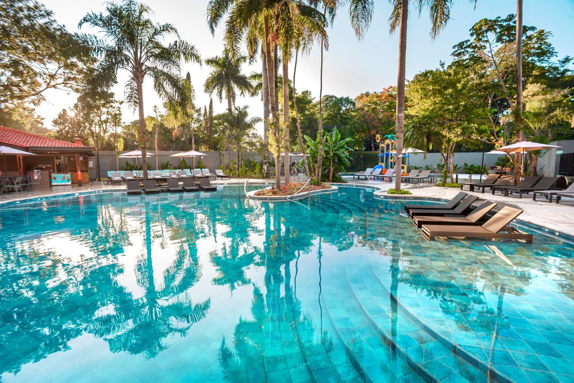 Hotel Saint George Puerto Iguazú Extérieur photo